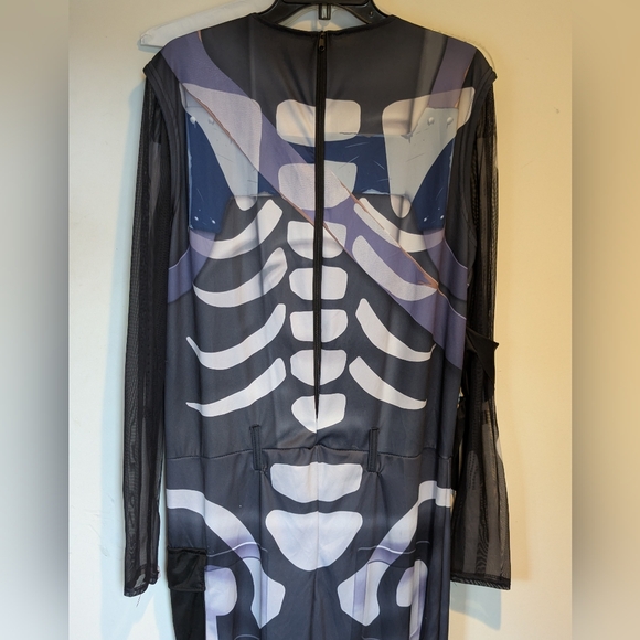 Spirit Halloween Fortnite Skull Trooper Skeleton Adult Large Costume - Picture 11 of 15